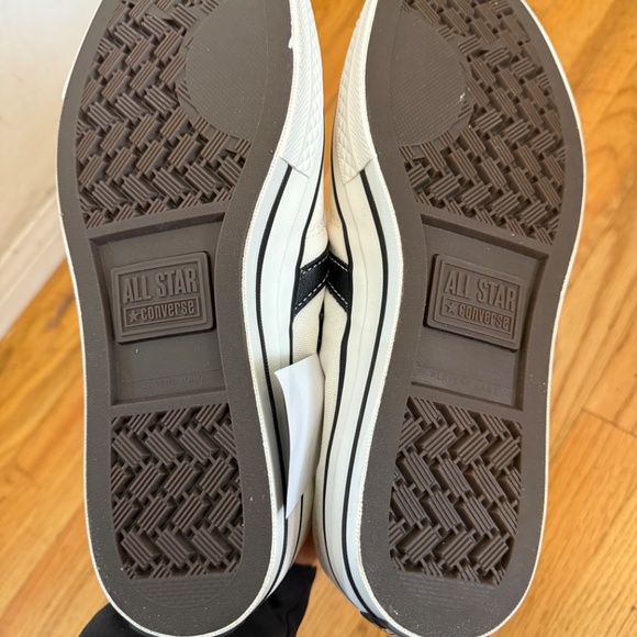 Converse Star Player 76 White Black  A01608C Shoes Size Mens 10 or Womens 11.5 - Picture 9 of 9